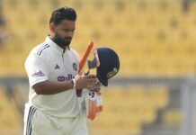 ऋषभ पंत ने दक्षिण अफ्रीका के खिलाफ टेस्ट में हार पर मांगी माफी, कहा—टीम इंडिया फिर वापसी करेगी!