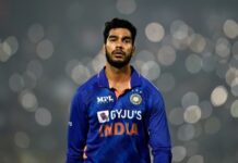 आईपीएल 2026: 7 करोड़ की कीमत के बावजूद आरसीबी क्यों वेंकटेश अय्यर को बेंच पर बैठा सकती है!