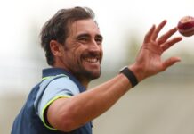 मिशेल स्टार्क ने इंग्लैंड के खिलाफ शानदार एशेज प्रदर्शन के लिए आईसीसी पुरस्कार जीता!