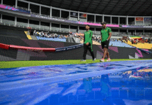 टी20 वर्ल्ड कप: ऑस्ट्रेलिया टूर्नामेंट से बाहर, आयरलैंड के खिलाफ मैच धुलने से ज़िम्बाब्वे सुपर 8 में!