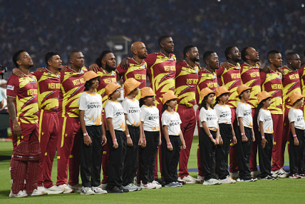 फ्लाइट बाधित होने के बाद भारत में फंसी वेस्टइंडीज टीम सुरक्षित अपने घर पहुँची!