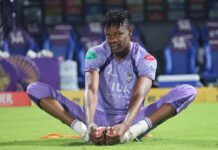 आईपीएल में केकेआर से जुड़ने के बाद ब्लेसिंग मुजरबानी पर PSL ने लगाया दो साल का बैन!